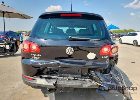 2010 Volkswagen Tiguan S из США, поврежденный, VIN WVGAV7AX3AW000272